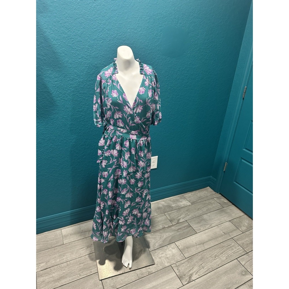 Draper James RSVP Dress Green/Purple Floral Midi Wrap Crinkle‎ Chiffon S
